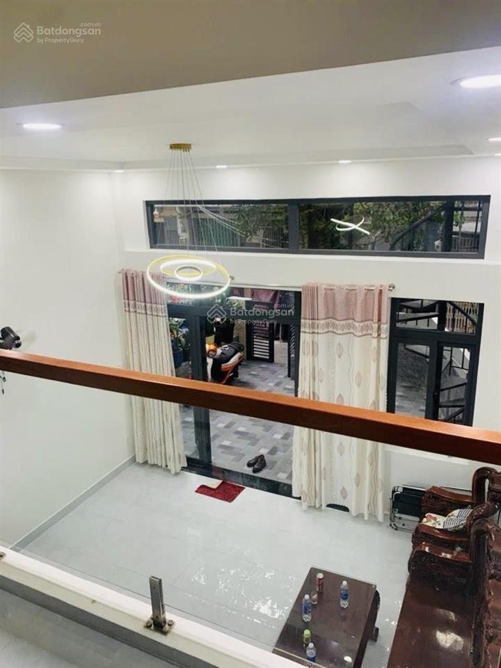 Nhà mới tiềm năng, nở hậu  cách mạng tháng 8  4.5x18m (67/93m2), 4 tầng  nhỉnh 8 tỷ