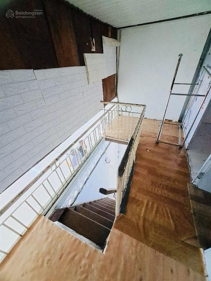 Nhà cấp 4 1 lửng, nở hậu  bắc hải  3.7x14m (53.2m2)  nhích 5 tỷ