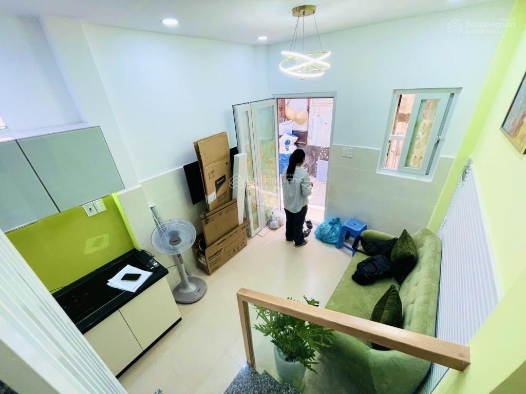 Nhà mới xinh, full nội thất, sổ đẹp  lý chính thắng  15m², 3 tầng  3,2 tỷ
