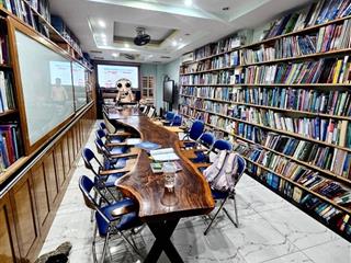 Em có 2 căn hộ cc trần quang diệu  44m2  nhích 2tỷ