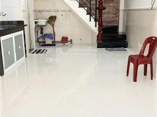 Nhà nở hậu  cư xá đô thành  22m2, 3 tầng  3.2 tỷ