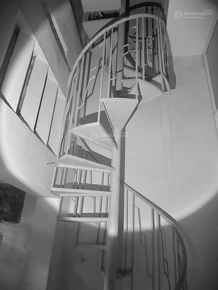 Nhà c4, 1 sẹc  nguyễn văn cừ  3.6x15 (49.2/53m2)  nhỉnh 5tỷ