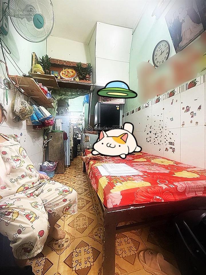 Nhà nhỏ hẻm 4m, sổ đẹp, ko lg qh cách mạng tháng 8 16m2, 2tầng nhỉnh 2tỷ