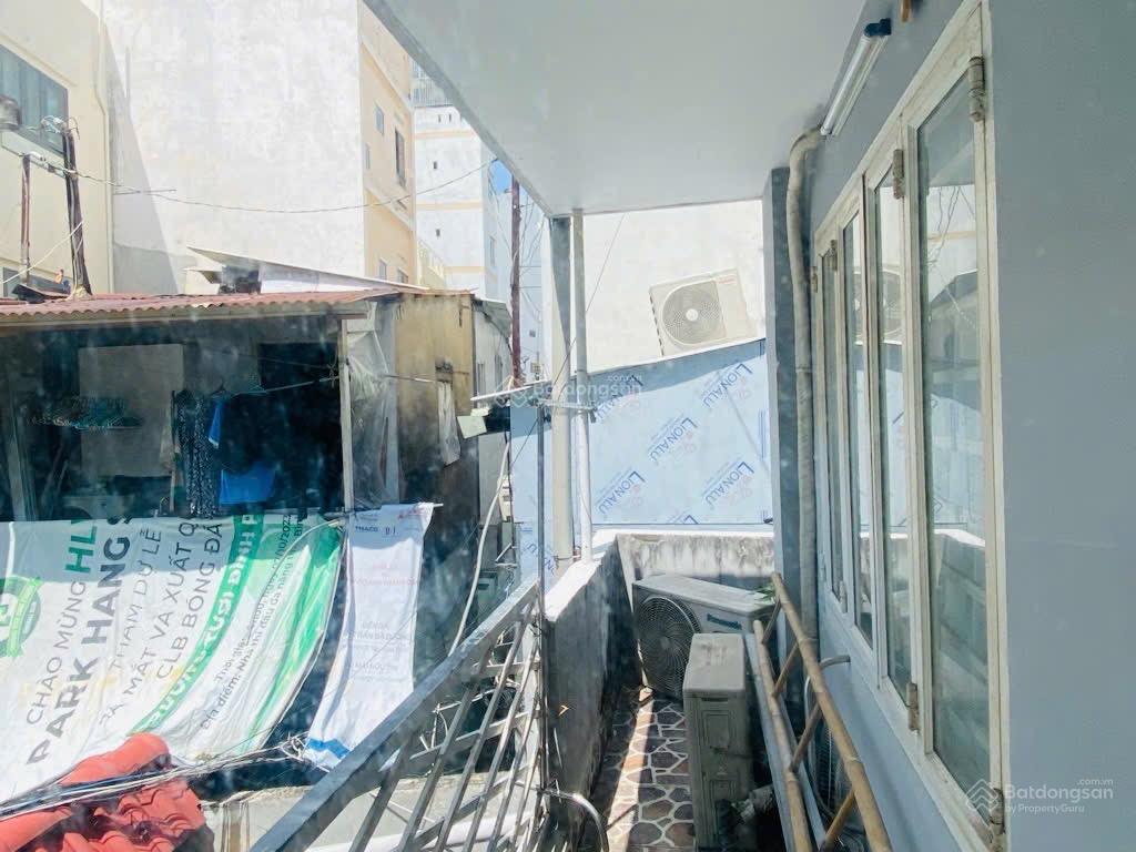 Nhà lô góc, nở hậu, không lg qh  cách mạng tháng tám  4.6/7.7x10.5m (52.2m2), 2 tầng  nhích 6 tỷ