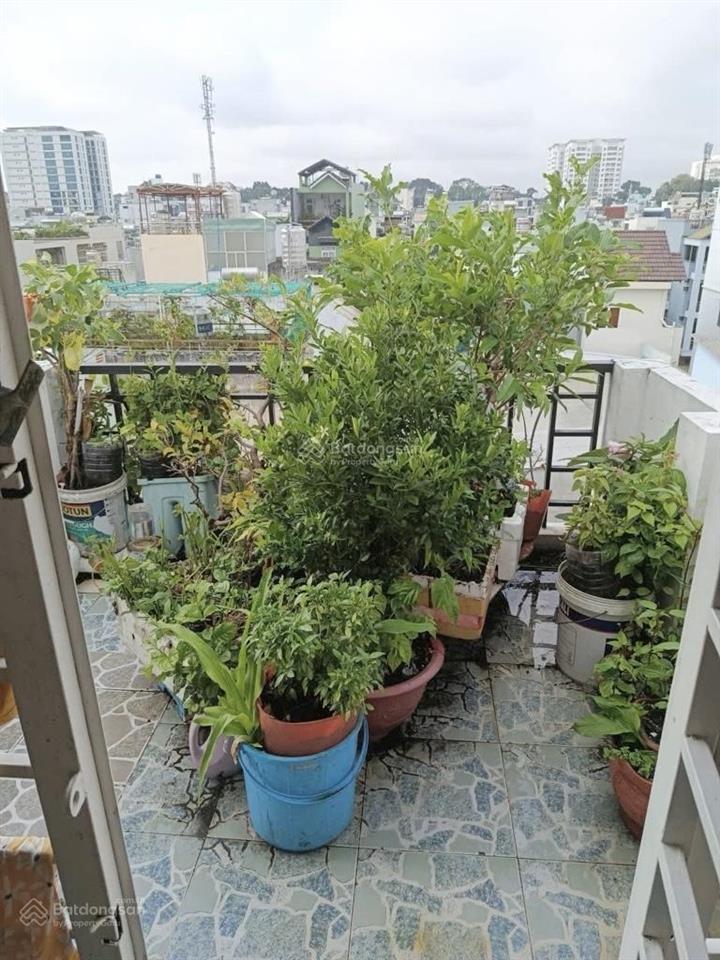 Nhà hẻm 5m, sổ đẹp  nguyễn tiểu la  28/30m2, 5 tầng  nhích 7 tỷ