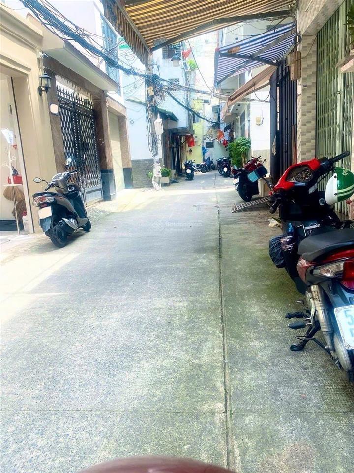 Nhà hẻm 5m, xh đậu cửa, 1/ sẹc, sổ đẹp  hoà hảo  55m2, 3 tầng  8.5 tỷ