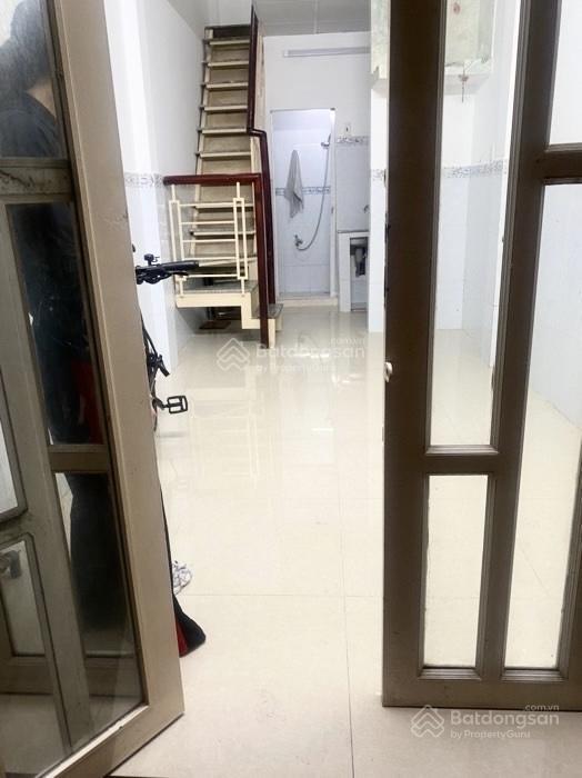 Nhà nhỏ ở ngay  trần hưng đạo  17m2, 2tầng  3.1tỷ