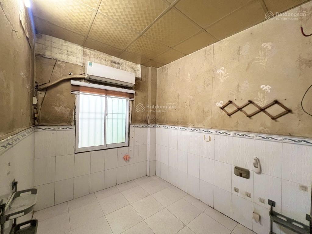 Nhà c4, ngang 5m, không lg qh  cách mạng tháng 8  34m2  3.7 tỷ