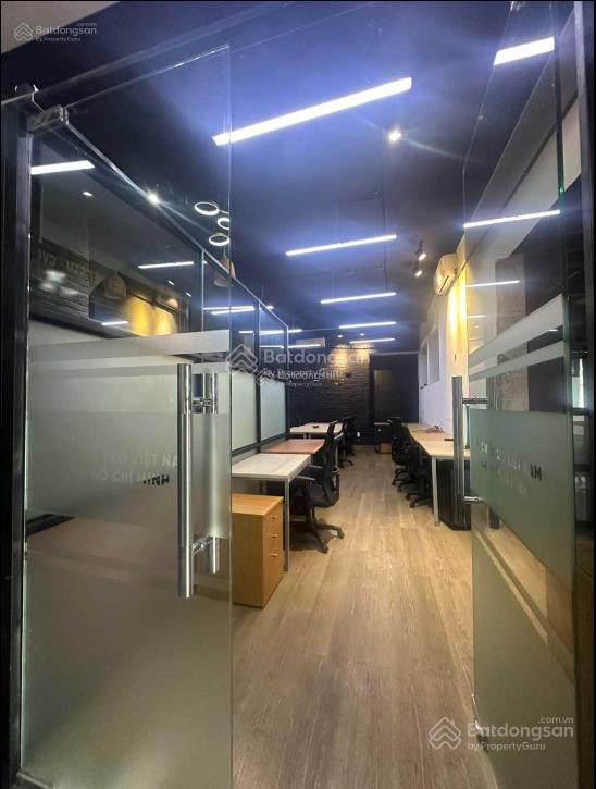 Cho thuê văn phòng đường huỳnh tịnh của, quận 3. dt 150m2 full nội thất  giá chỉ 50 triệu