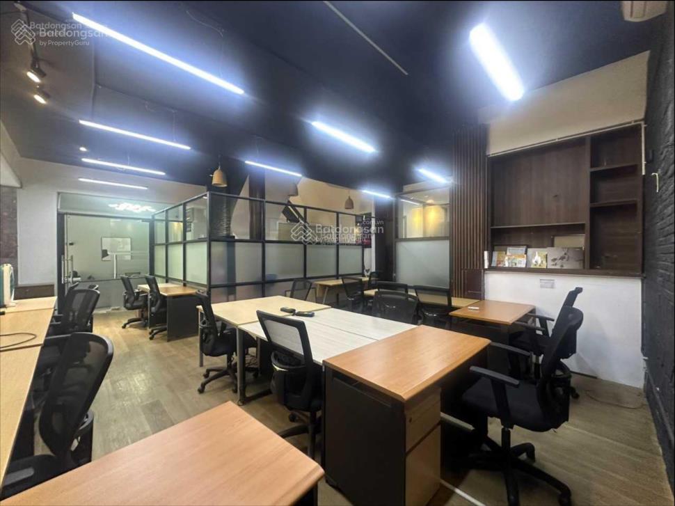 Cho thuê văn phòng đường huỳnh tịnh của, quận 3. dt 150m2 full nội thất  giá chỉ 50 triệu
