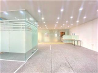 Cho thuê văn phòng phường tân định quận 1. dt 55m2 có sẵn fitout hỗ trợ lót thảm giá 14 triệu/tháng