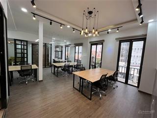 Cho thuê văn phòng full nội thất quận 3, diện tích 55m2  18 tr/tháng đã phí quản lí