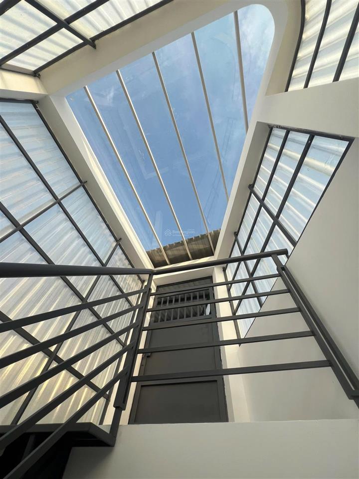 Bán nhà mới hẻm xe hơi 7 chỗ đường số 20, dương quảng hàm, khu dân cư an ninh