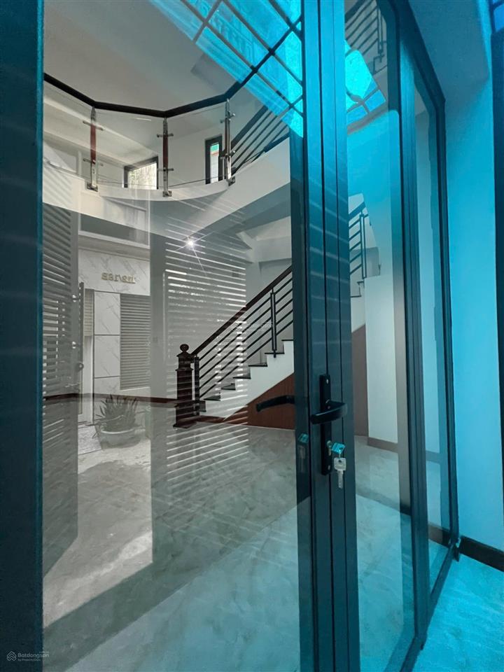 Bán nhà mới hẻm xe hơi 7 chỗ đường số 20, dương quảng hàm, khu dân cư an ninh