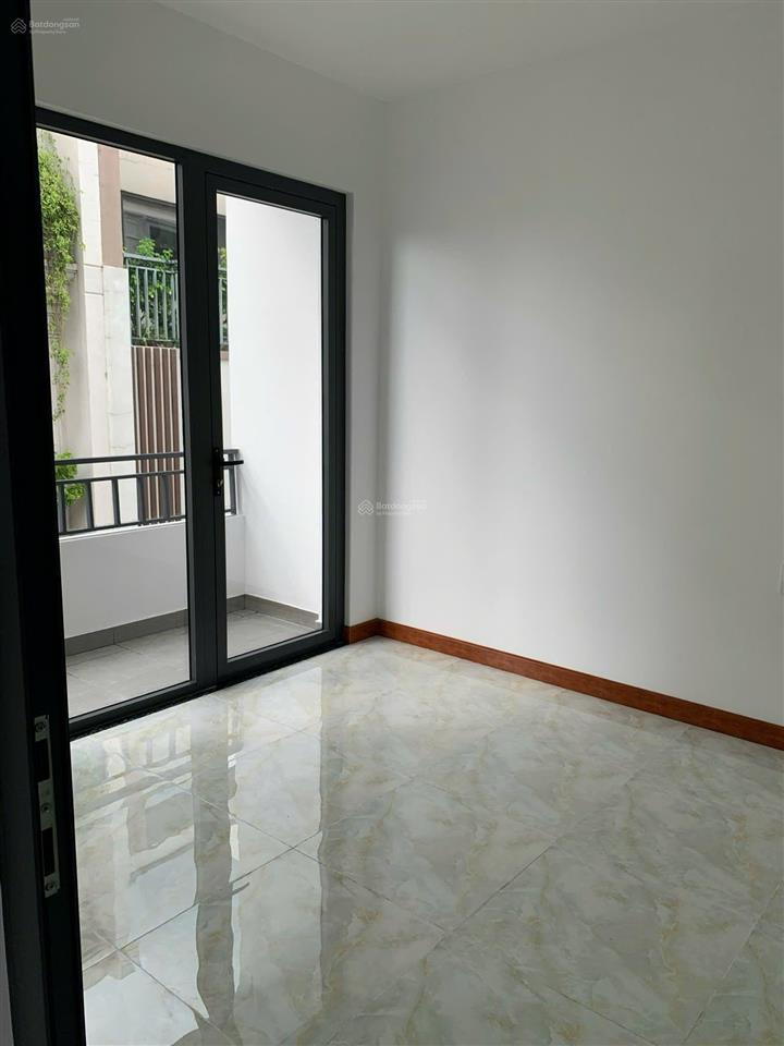 Bán nhà mới hẻm xe hơi 7 chỗ đường số 20, dương quảng hàm, khu dân cư an ninh