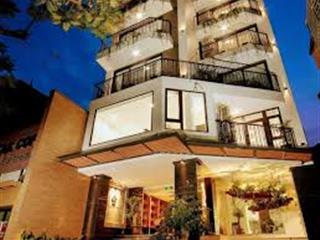 Cho thuê nhà mặt phố dịch vọng hậu, trung tâm cầu giấy 60m² x 6 tầng đầy đủ pccc.  0854 781 ***