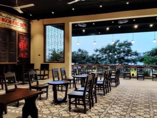 Cho thuê nhà mặt phố trần đại nghĩa 150m² x 2 tầng, mt 11m trung tâm trường đại học lớn 0854 781 ***