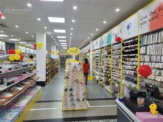 Cho thuê mặt bằng phố đội cấn, 490m² sử dụng, mt 10m trung tâm ba đình khu vực sầm uất 0854 781 ***