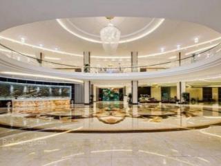 Cho thuê mặt bằng kinh doanh nhận diện thương hiệu siêu đỉnh 20m mặt tiền phố trần phú 0854 781 ***