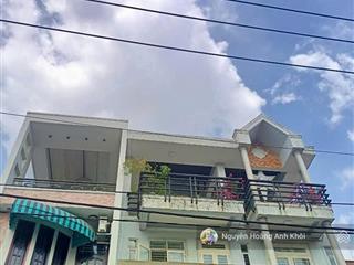 Cực hiếm! nhà 4 tầng, xe hơi ngủ nhà, gần metro, đh sư phạm kĩ thuật