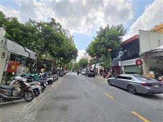 Nhà 2mt xuân thuỷ 11m x 30m, ngay chợ đêm sầm uất,khu vực xây cao hầm+8 tầng, giá tốt 130ty tl mạnh