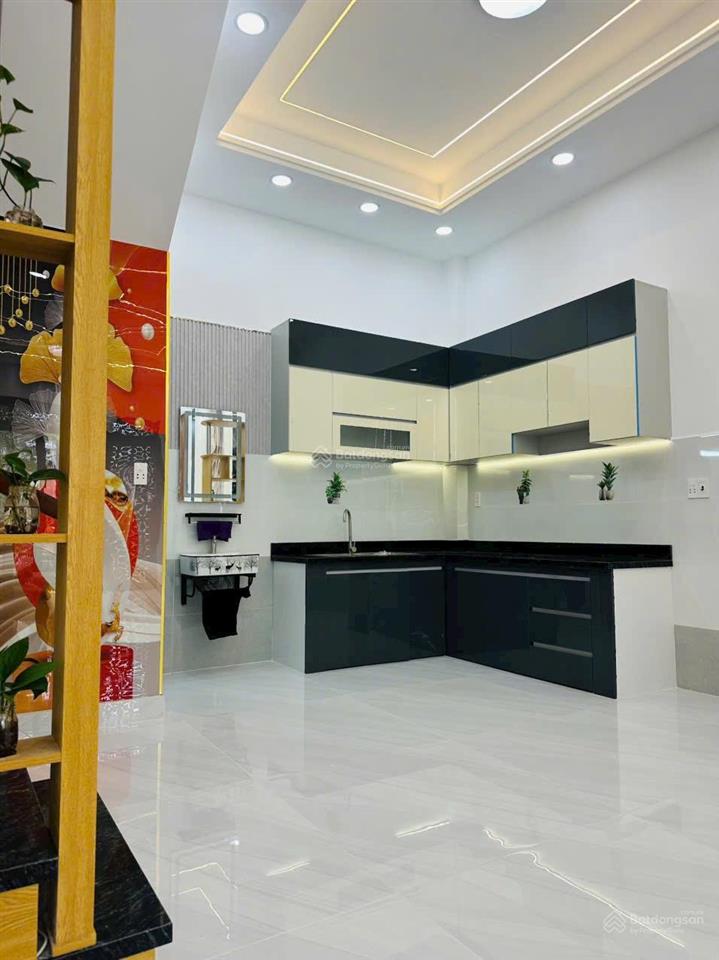 Nhà khu vip tân quý cao tầng đồng bộ, xây mới 3 tấm, 50m2, nhỉnh 5ty là chốt