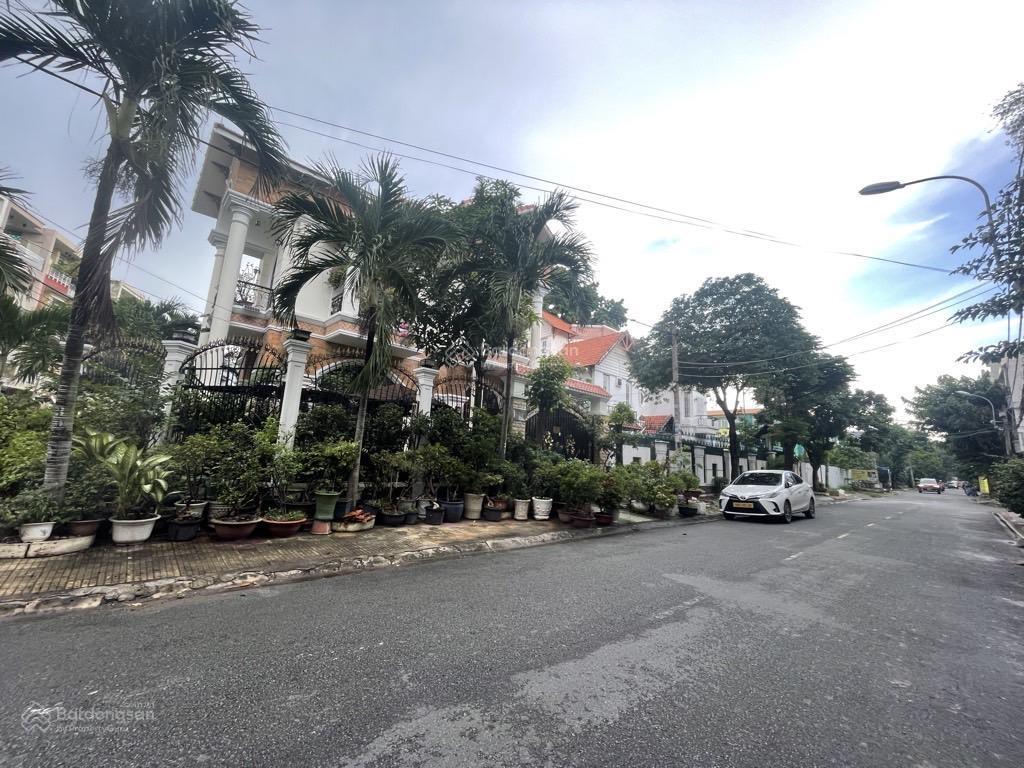 Biệt thự khu vip tên lửa mặt tiền oto né nhau lô gốc klg giá tốt chỉ 19ty9 thương lượng