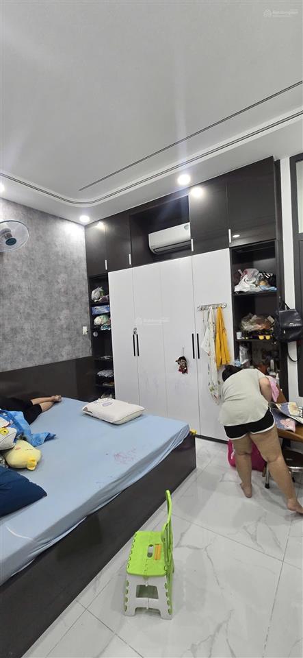 Siêu phẩm 5 tầng mới toanh  mặt tiền kinh doanh  ngay chợ gò xoài  chỉ 7.x tỷ!