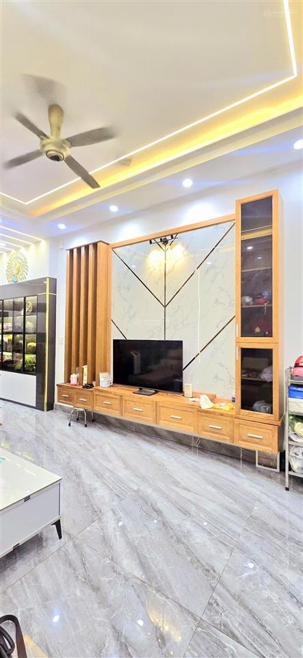 Siêu phẩm 5 tầng mới toanh  mặt tiền kinh doanh  ngay chợ gò xoài  chỉ 7.x tỷ!