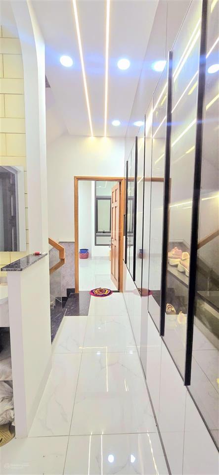 Siêu phẩm 5 tầng mới toanh  mặt tiền kinh doanh  ngay chợ gò xoài  chỉ 7.x tỷ!