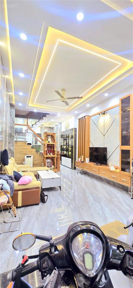 Siêu phẩm 5 tầng mới toanh  mặt tiền kinh doanh  ngay chợ gò xoài  chỉ 7.x tỷ!