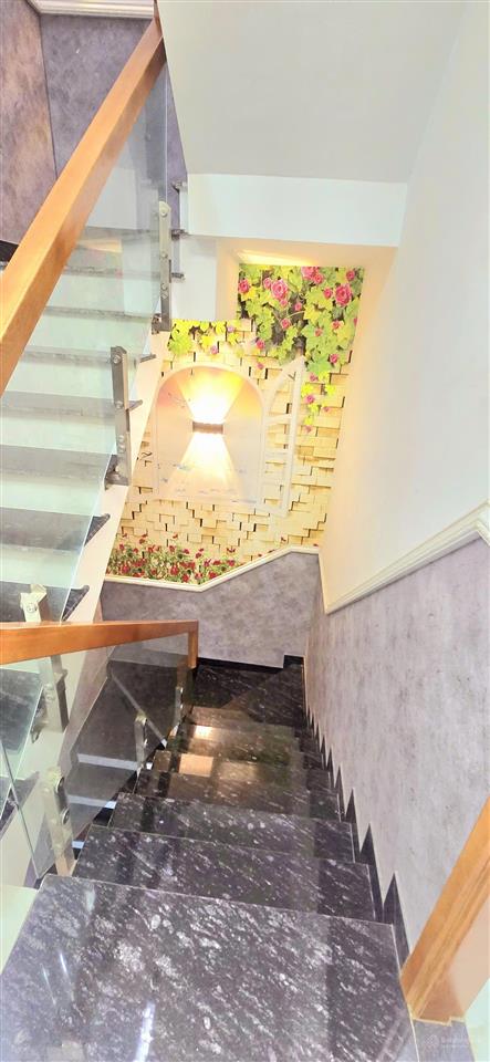 Siêu phẩm 5 tầng mới toanh  mặt tiền kinh doanh  ngay chợ gò xoài  chỉ 7.x tỷ!