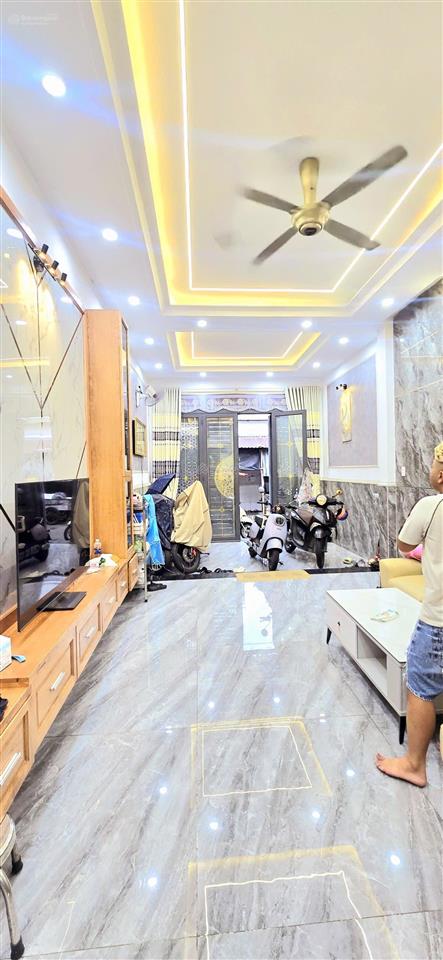 Siêu phẩm 5 tầng mới toanh  mặt tiền kinh doanh  ngay chợ gò xoài  chỉ 7.x tỷ!