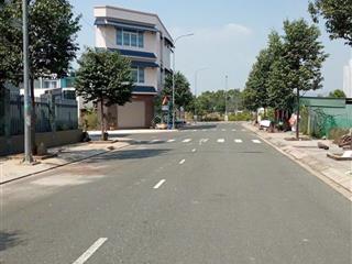 Bán nhanh lô đất tđc phú đông, dt 140m2, sổ riêng, gần khu dân cư, cầu cát lái, 2 tỷ 150tr