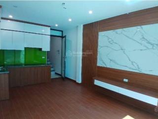 Bán nhà gần linh đàm thang máy, ngõ rộng, 2 nhà ra ô tô tránh 6.8 tỷ