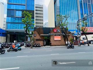 Mặt tiền ngay trần não, quận 2  dt 12x25m  xd hầm 7 tầng  hđt 1.2 tỷ/năm  giá 72 tỷ