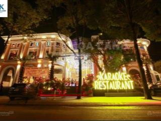 Bán gấp nhà siêu vip góc 3 mặt tiền đường khổng tử, bình thọ, thủ đức. dt 1600m2