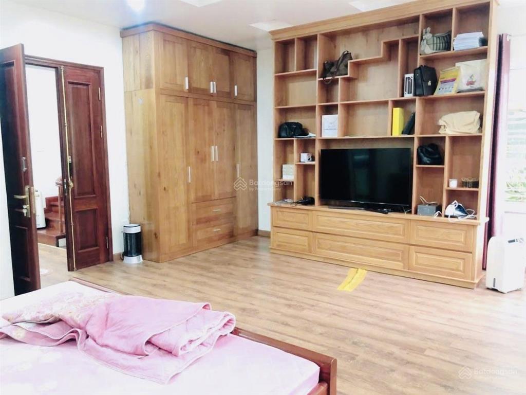 Giảm 3 tỷ! đào tấn, ô tô tránh, thông, gần phố, tiện kinh doanh, hợp toà văn phòng. 75m2*4t