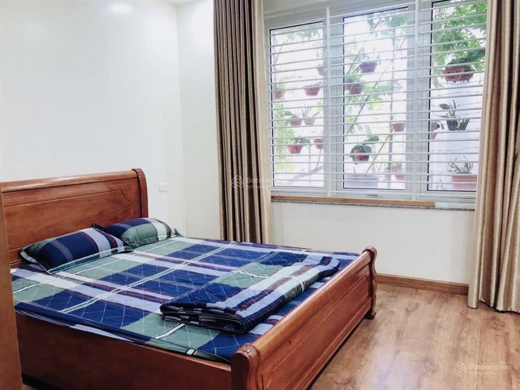 Giảm 3 tỷ! đào tấn, ô tô tránh, thông, gần phố, tiện kinh doanh, hợp toà văn phòng. 75m2*4t