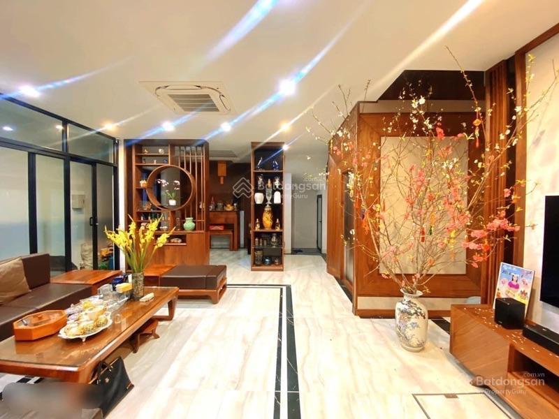 Bán nhà phố hoàng cầu, 2 thoáng, ô tô tránh, kinh doanh, thang máy, full nội thất, gần phố. 56m2*5t