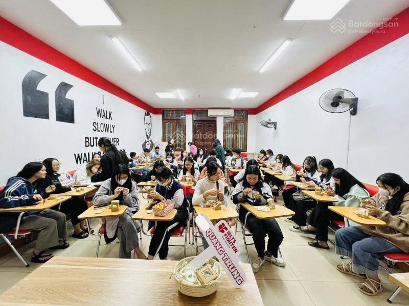 Nguyễn chí thanh! ô tô tránh, dừng đỗ, lô góc, gần phố, ô thang máy, văn phòng, kdoanh. 59m2*6t