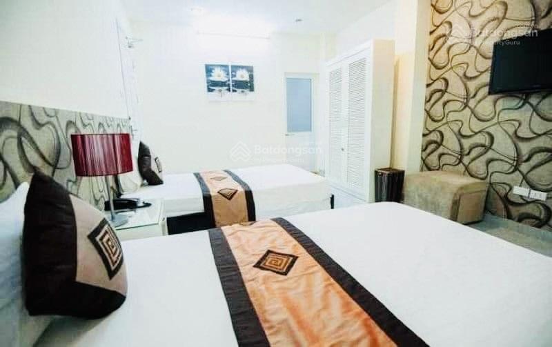 Siêu phẩm! hoàng cầu, ô tô, thang máy, kinh doanh dòng tiền, thông tứ tung, 2 thoáng, 65x8 tầng