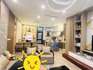 Bán nhà phố hoàng cầu! lô góc, ô tô tránh, thang máy, thông kinh doanh, gần phố. 65m2*6t