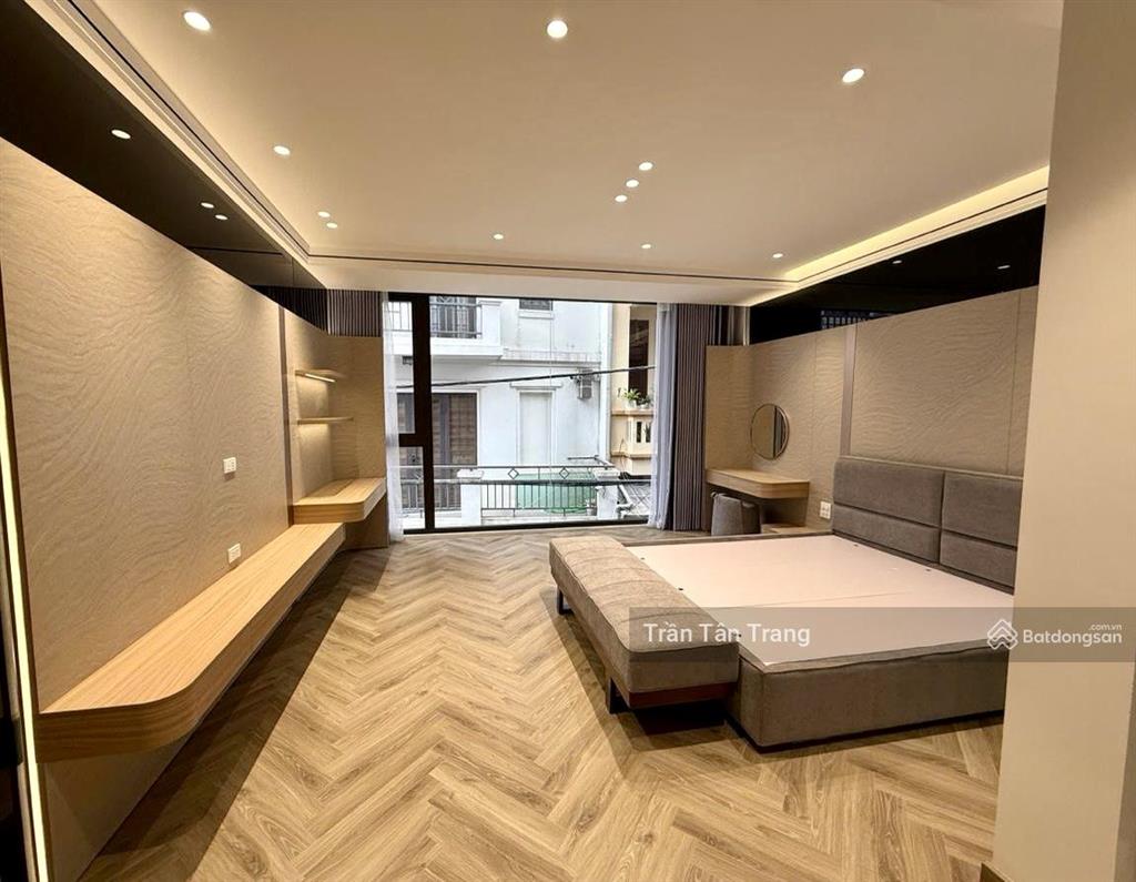 Bán nhà mới 7 tầng thang máy giang văn minh, đội cấn, ô tô vào nhà, kinh doanh, dòng tiền ổn định