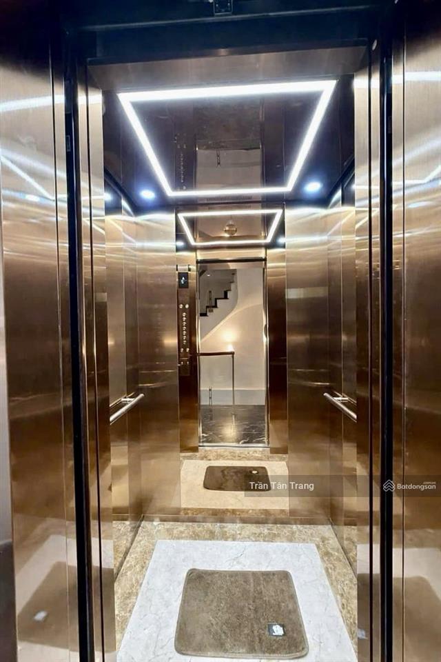 Bán nhà mới 7 tầng thang máy giang văn minh, đội cấn, ô tô vào nhà, kinh doanh, dòng tiền ổn định