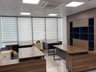Cho thuê văn phòng 30m 5tr 50m 9tr 90m 15tr 150m 23tr 260m2 40tr. phố trường chinh. 0395 512 ***