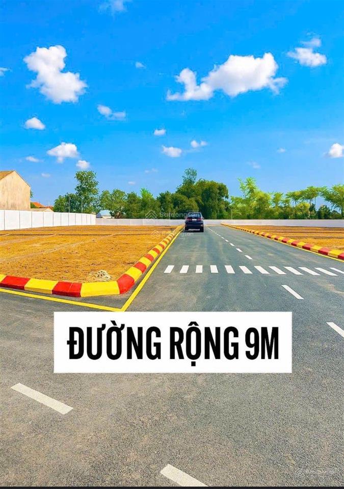 Bố mẹ già bán đất chia tiền cho con tại cổ đông, sơn tây. diện tích 100m, mặt tiền rộng, vuông vắn.