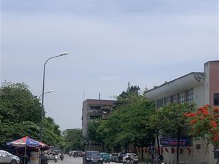 Bán nhà phường thụy phương 206m2, 5 tầng, thang máy, kinh doanh, cho thuê tốt, 91tr/m2 vẫn có tl