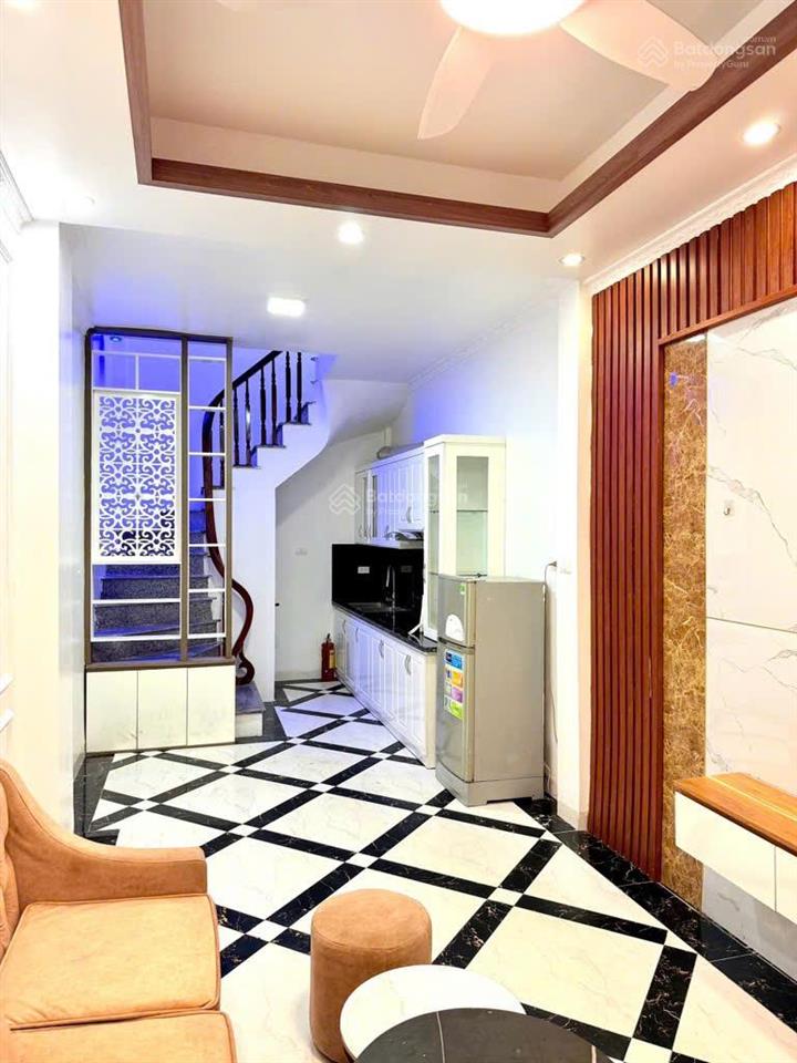 Bán nhà gần đại học mỏ địa chất 30m2, 5t, sổ đỏ, ngõ thông, cách ô tô 50m, ở ngay, giá đầu tư có tl