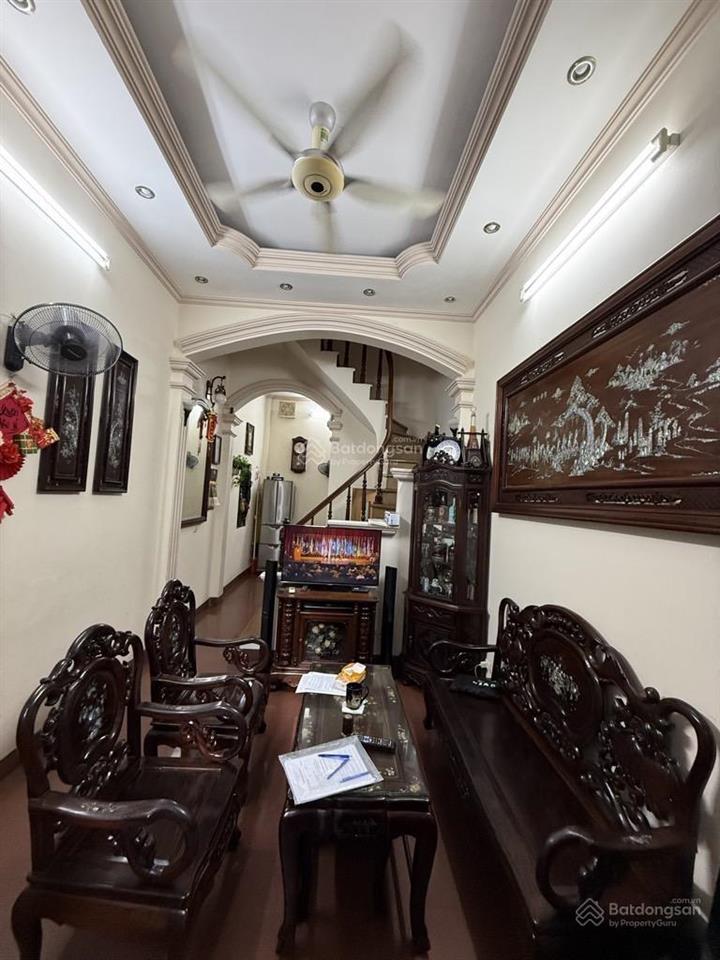 Bán nhà trần cung 50m2, 4 tầng, sổ đỏ, đầu tư, giữ tiền tốt, giá rẻ có thương lượng